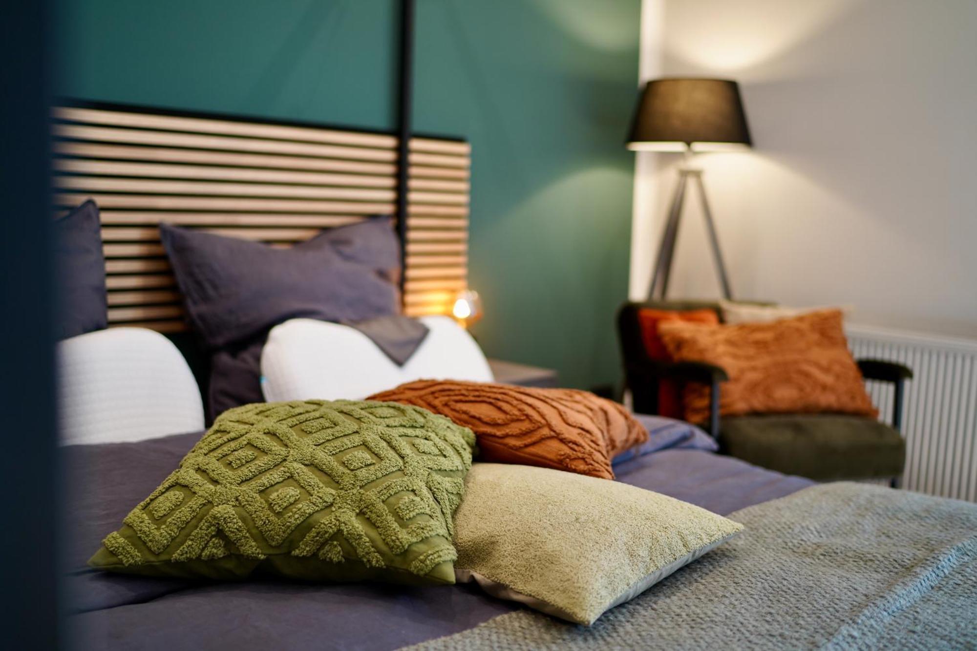 Edler Wohnraum Luxurioeses Studio Im Zentrum Mit Balkon, Kaffeevollautomat, Klima & Parkplatz Zwickau Exteriér fotografie