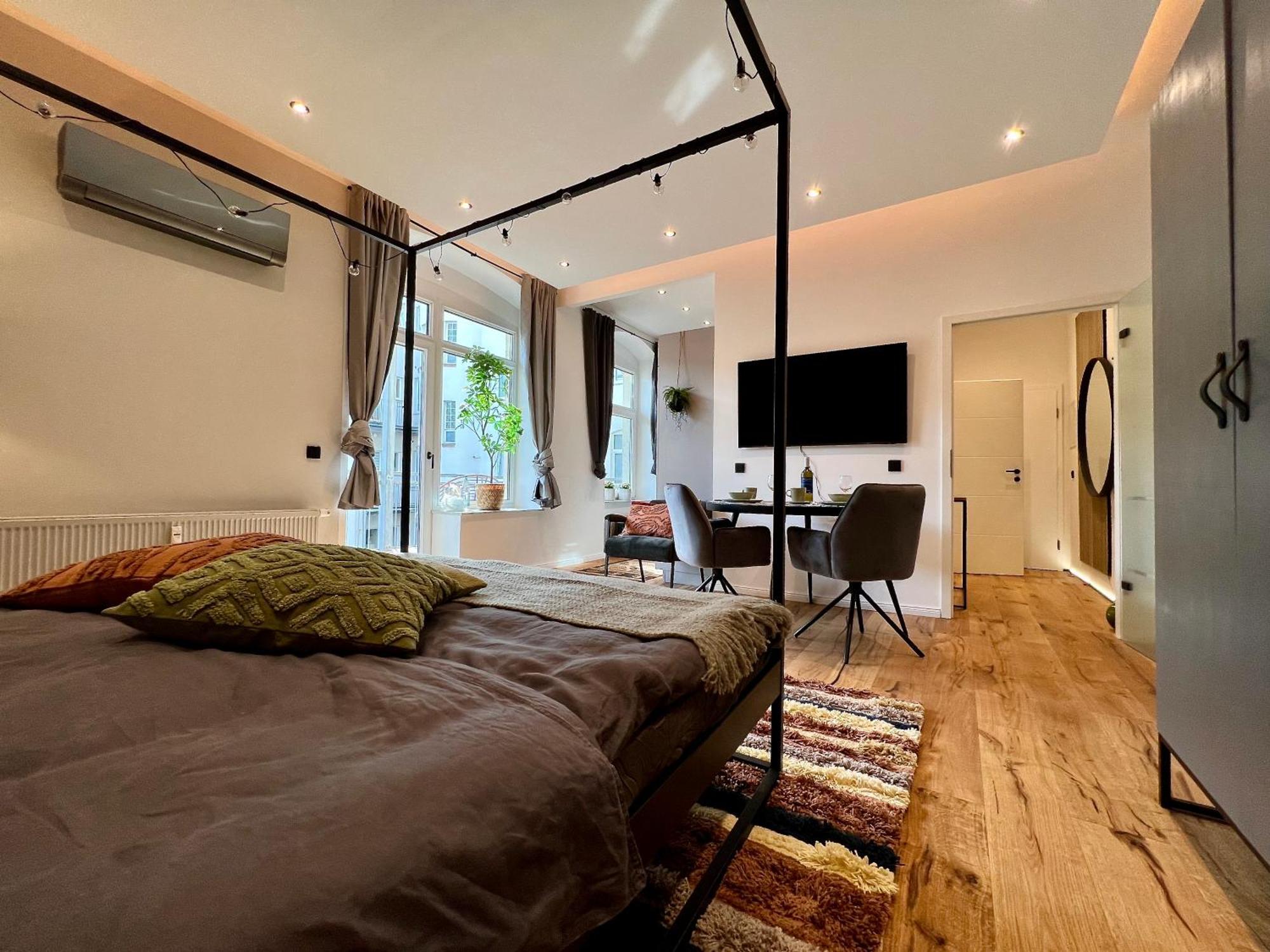 Edler Wohnraum Luxurioeses Studio Im Zentrum Mit Balkon, Kaffeevollautomat, Klima & Parkplatz Zwickau Exteriér fotografie