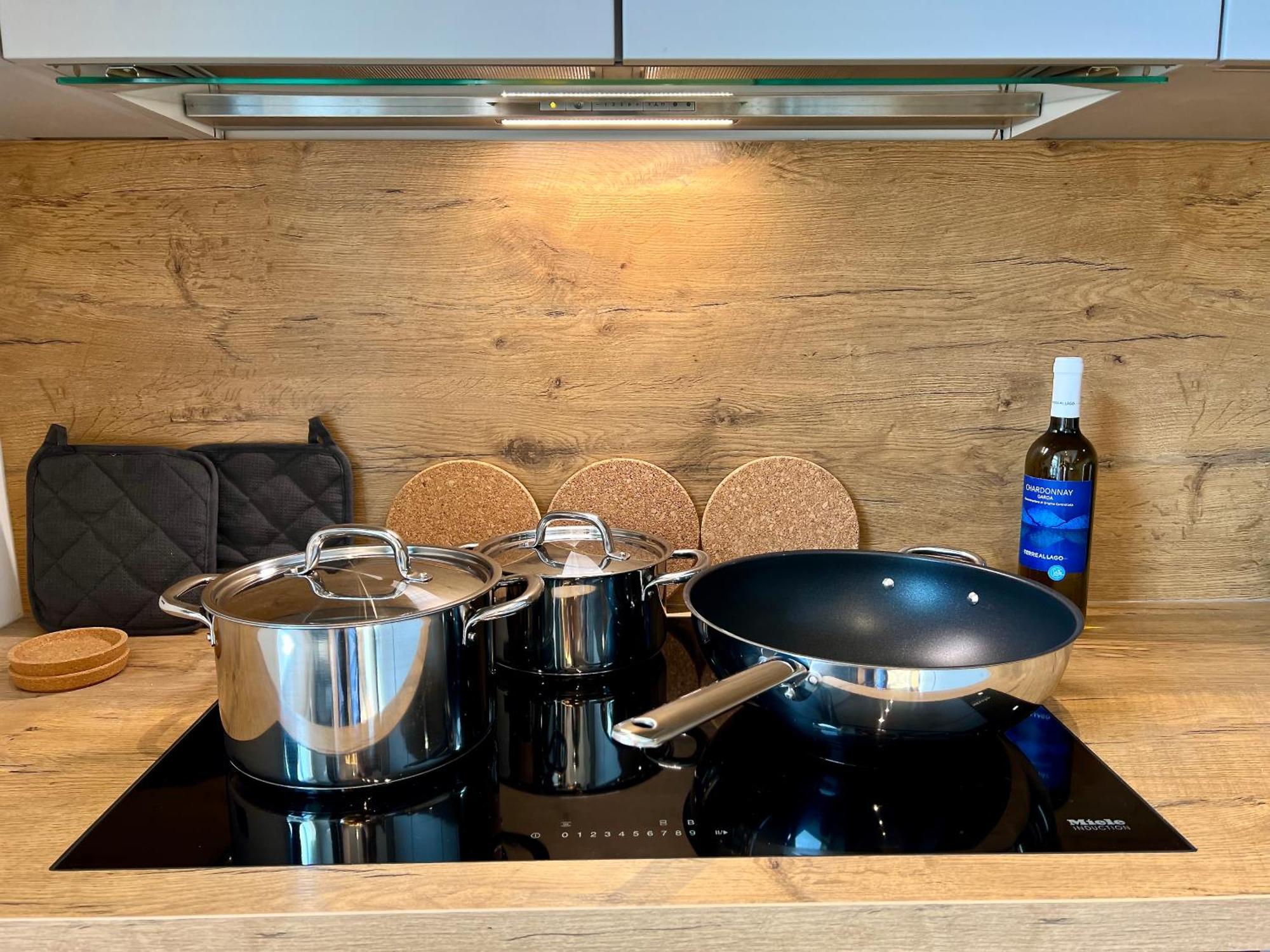 Edler Wohnraum Luxurioeses Studio Im Zentrum Mit Balkon, Kaffeevollautomat, Klima & Parkplatz Zwickau Exteriér fotografie